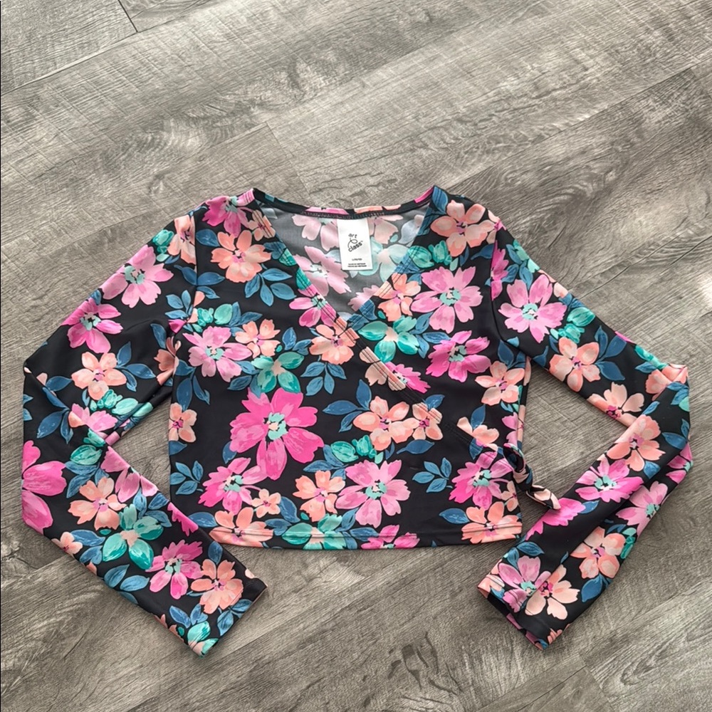 Art Class Black and Pink Fitted Crop Rashguard Size L 10/12